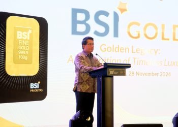 Sekalipun izin usaha untuk bullion bank belum dijelaskan BSI, namun menurut Hery, bullion bank nantinya akan menawarkan layanan seperti titip emas, pembiayaan emas, dan simpan emas. Emas nantinya bisa untuk mendapat pembiayaan, jadi agunannya emas.
