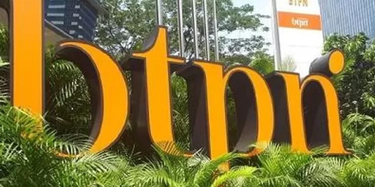 Secara umum, kinerja SMBC Indonesia hingga September 2024 mencatatkan pertumbuhan kredit sebesar 16,08 persen secara tahunan (yoy), lebih tinggi dibandingkan rata-rata pertumbuhan kredit industri perbankan nasional sebesar 10,85 persen (laporan BI). Sementara itu total aset meningkat 16,72 persen menjadi Rp 228,58 triliun. Untuk dana pihak ketiga (DPK), dicatat naik 4,43 persen menjadi Rp113,39 triliun, didukung oleh peningkatan tabungan sebesar 28,06 persen