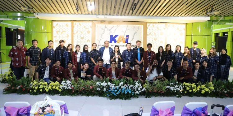 KAI-TikTok Gelar Wisata Bersama, Eksplorasi Budaya Surakarta