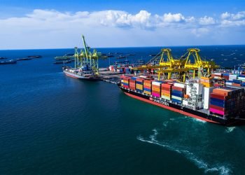 Salah satu inisiatif tersebut dilakukan dengan mendorong dan meningkatkan pemanfaatan utilisasi program dan layanan National Logistics Ecosystem (NLE), termasuk implementasi antarpulau barang (PAB) dalam Peraturan Menteri Perdagangan Nomor 27 Tahun 2024 tentang Perdagangan Antarpulau (Permendag No. 27/2024) yang diundangkan pada 1 November 2024. Layanan NLE tersebut mampu memberikan efisiensi waktu dan biaya sesuai survei yang dilakukan oleh Prospera.