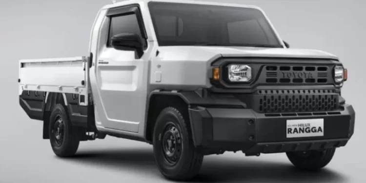 Menurut Anton kembali, meski industri otomotif sedang menurun, mobil niaga serbaguna tersebut dapat diterima cukup baik di pasar. Anton juga memprediksi pemesanan Hilux Rangga dapat mencapai 1.500 unit pada akhir November 2024.