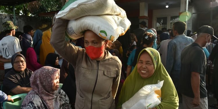 KPK Sita Dokumen Korupsi Bansos Presiden