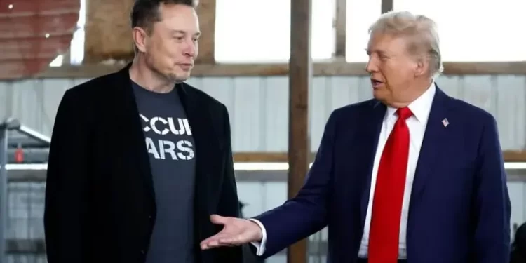 Hal ini disampaikan Elon Musk sebagai tim baru yang dibentuk oleh Presiden terpilih Donald Trump. Musk bahkan secara aktif menggunakan platform media sosialnya untuk membahas krisis utang ini, termasuk menyerukan warga AS untuk menekan perwakilan mereka di Kongres agar tidak meloloskan undang-undang pengeluaran baru yang dianggap tidak perlu.