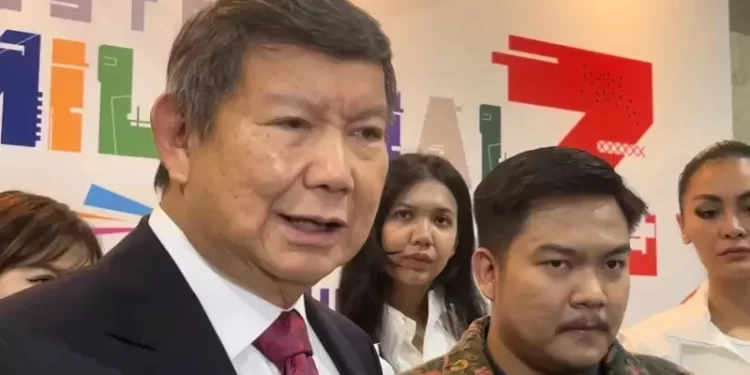 Menurut Hashim, Menteri Penerimaan Negara akan dipegang oleh Anggito Abimanyu yang saat ini menjabat sebagai Wakil Menteri Keuangan. Negara dengan keberadaan Kementerian Penerimaan Negara akan dapat modal dari perbaikan sistem pajak, perpajakan, sistem cukai yang ada. Selanjutnya, akan ada banyak program-program yang akan dimulai untuk menutupi kebocoran-kebocoran