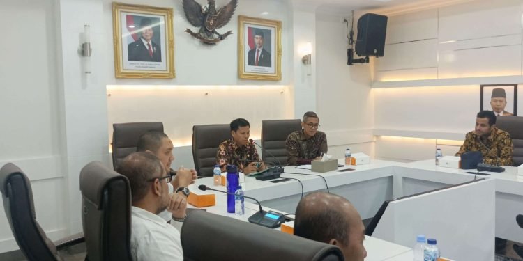 Kemenag Buka Lelang Pesawat Jemaah Haji Secara Transparan