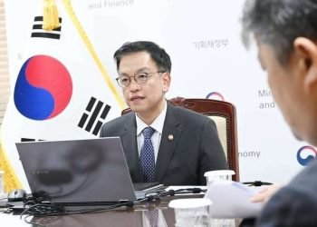 Ekonomi Korea Selatan Melambat, Imbas Darurat Militer