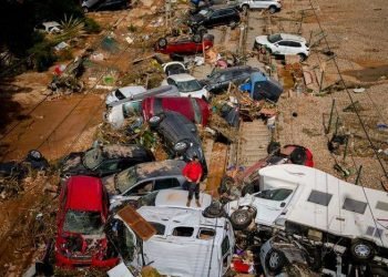 Ratusan Ribu Warga Valencia Protes Penanganan Banjir