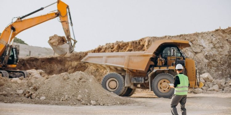 kampus kelola tambang