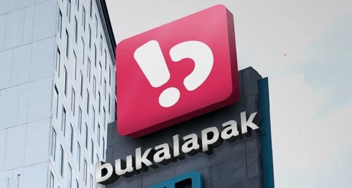 Bukalapak dicatat tetap menyediakan pulsa dan paket data untuk semua operator. Selain itu, voucer game online, seperti untuk Mobile Legends dan PUBG serta voucer layanan streaming seperti Spotify dan Netflix. Pengguna juga masih bisa melakukan pembayaran tagihan seperti listrik, air, BPJS, hingga top-up e-wallet seperti OVO, GoPay, dan DANA tetap dapat diakses. Bukalapak juga menyediakan produk investasi seperti reksa dana, emas, dan instrumen investasi digital lainnya melalui fitur BukaEmas dan BukaReksa.