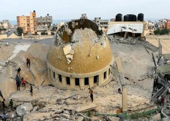 Zionis Israel Hancurkan Ratusan Masjid dan Gereja di Palestina