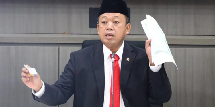 Nusron Wahid Pagar Laut