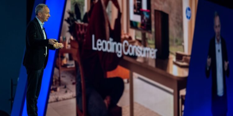 Enrique Lores, Presiden dan CEO di HP Inc.