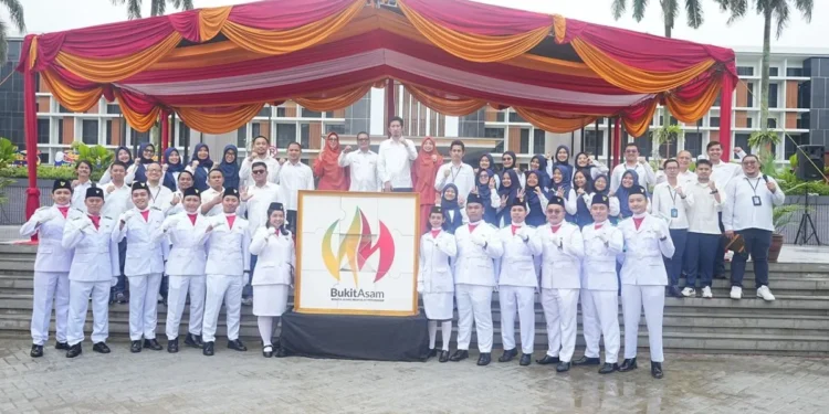 Upacara HUT ke-44 PTBA