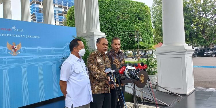 Hore! Masyarakat Enggak Perlu Pinjam ke Pinjol, Sekarang Bisa ke Koperasi Desa Merah Putih