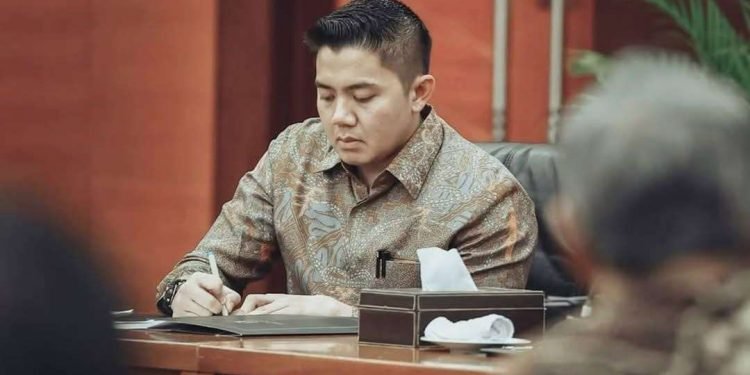 Naik Pangkat, Mayor Teddy Kini jadi Letkol