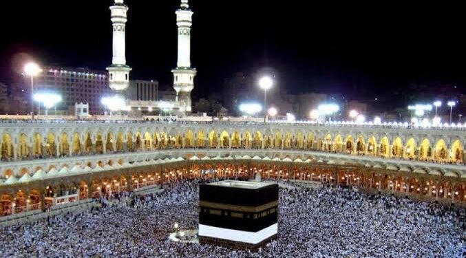 Karena itu ia meminta agar jamaah mengenakan pakaian nyaman, menggunakan pelindung kepala, dan minum air putih secara cukup agar terhindar dari dehidrasi.