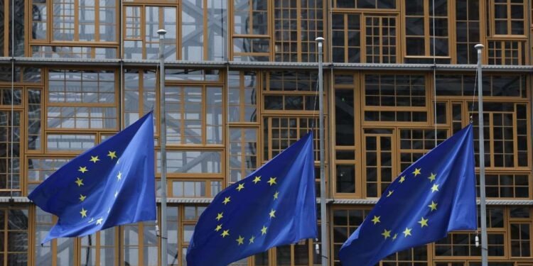 uni-eropa-permudah-visa-schengen-wni