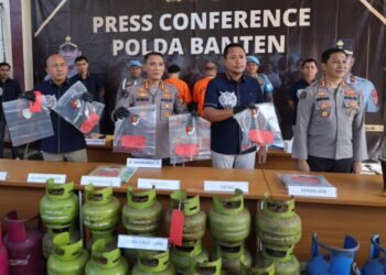 Polda Banten Bongkar Praktik Oplosan LPG 3 Kg ke 12 Kg, Rugikan Negara Rp612 Juta