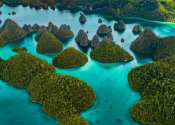 KLH Tindak Tambang Nikel Rusak Lingkungan Raja Ampat, 4 Perusahaan Diselidiki