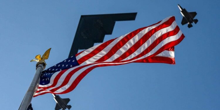 Trump Kirim Surat ke 14 Negara, Ancam Tarif Impor Tinggi Jika Tak Sepakati Perjanjian Dagang