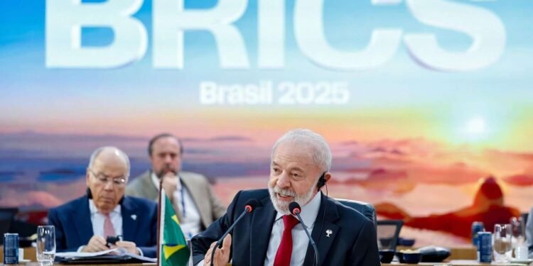 KTT BRICS Memanas, Lula Balas Ancaman Tarif Tambahan dari Trump