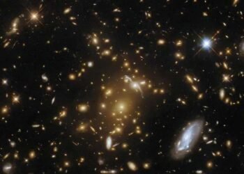 Kecepatan Cahaya: Batas Tercepat Alam Semesta yang Menjadi Ukuran Jarak Antarbintang