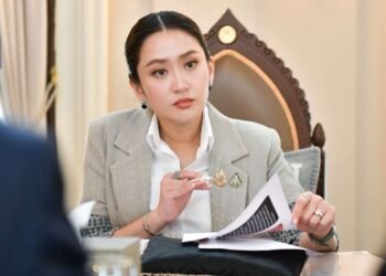 Mahkamah Konstitusi Thailand Tangguhkan PM Paetongtarn Shinawatra