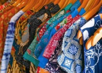 Ilustrasi Fashion Batik yang Modern