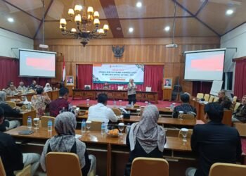 Sharing Session Dewan Juri TOP BUMD Awards 2025: SDM Unggul Jadi Kunci Daya Saing BPR