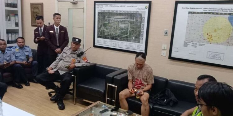 Lion Air Blacklist Herman Usai Ngaku Bawa Bom dalam Pesawat