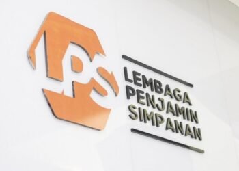 Dalam program yang diusungnya tersebut, Anggito akan mengembangkan Sosial Media serta Literasi Keuangan. Dimana akan diupayakan adanya peningkatan follower instagram sebanyak 1 juta. Jika menilik akun instagram resmi LPS, saat ini followernya hanya sekitar 214.000.