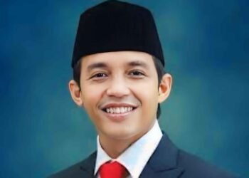 raja-juli-antoni-main-domino-dengan-azis-wellang