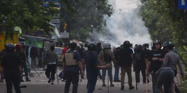 48 Remaja Diamankan Usai Serang Polres Metro Bekasi Kota