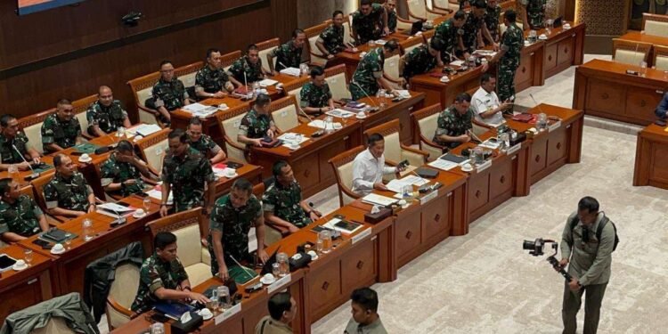 Komisi I DPR Gelar Raker Tertutup dengan Kemhan dan TNI Bahas APBN