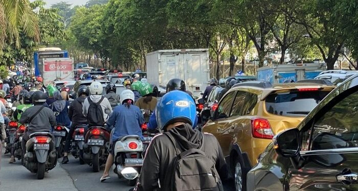 Atasi Macet TB Simatupang, DKI Buka Jalur Tol Gratis