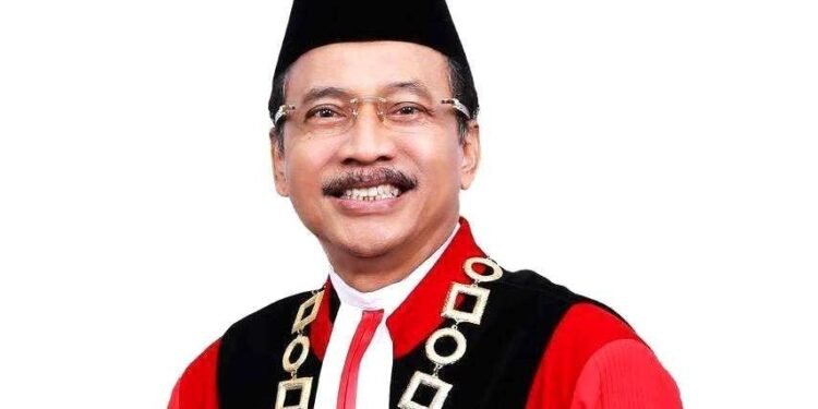 MK Tolak Gugatan Syarat Pendidikan Sarjana bagi Capres dan Caleg