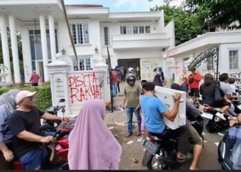 Polisi Tangkap 9 Penjarah Rumah Uya Kuya, Dalami Peran Masing-masing