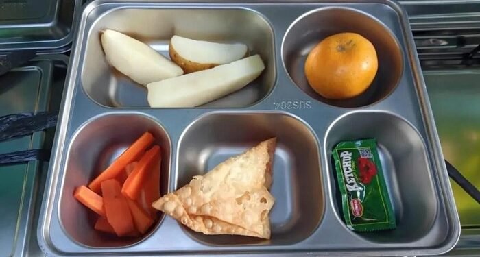 Viral Menu MBG SD di Depok Hanya Pangsit dan Kentang, Ini Kata Kepsek