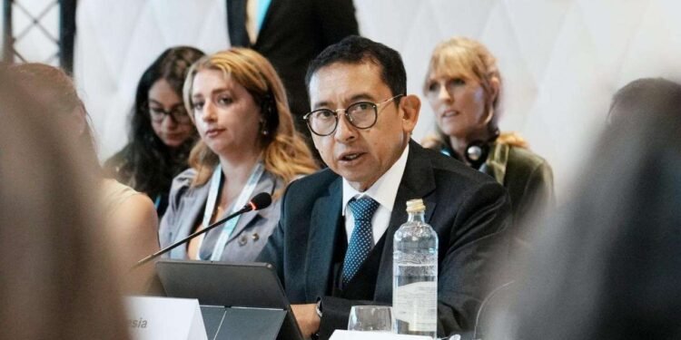 Fadli Zon: Krisis Iklim Adalah Krisis Budaya, Indonesia Dorong Agenda Budaya di UNESCO MONDIACULT