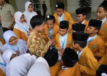 Wapres Gibran: “Pemerintah akan Perkuat Ekosistem Pendidikan Santri”