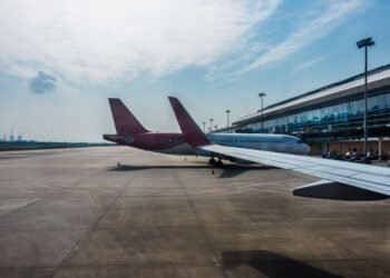 Kekurangan Staf, Ribuan Penerbangan di AS Tertunda Akibat Penutupan Pemerintahan