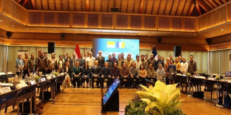 Indonesia–Prancis Perkuat Komitmen Kerja Sama Maritim di Bali