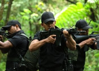 Iko Uwais Debut Sutradara Lewat Film ‘Timur’ yang Diangkat dari Operasi Mapenduma