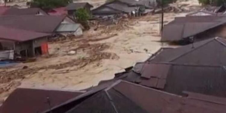 Korban Tewas Banjir Asia Tenggara Capai 245 Orang, Upaya Evakuasi Masih Berlanjut