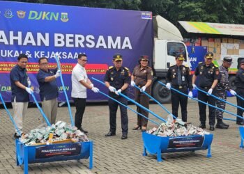 Bea Cukai Banten dan Kejari Tangerang Musnahkan Barang Ilegal Senilai Rp53,7 Miliar