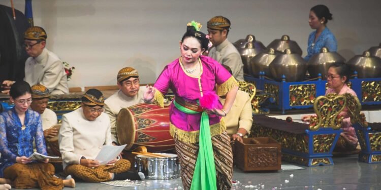 Budaya Keraton Surakarta Pukau Penonton Jepang di Tokyo