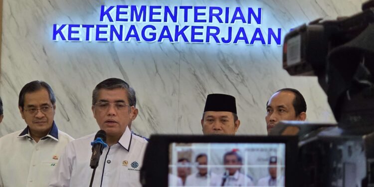 Kemnaker Luncurkan “Lapor Menaker” untuk Perkuat Transparansi Pengaduan Ketenagakerjaan