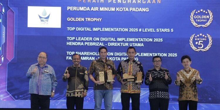 Perumda Air Minum Kota Padang TOP Digital Awards 2025