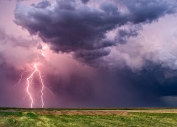 4 Petani Tewas Tersambar Petir di Serang saat Berteduh di Gubuk Sawah
