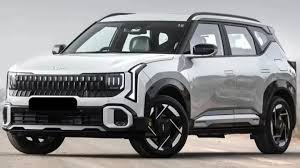 Di tempat yang sama, Managing Director Kia Sales Indonesia Bayu Riyanto, mengatakan bila Kia Carens facelift akan dipamerkan dalam ajang Indonesia International Motor Show (IIMS) 2026. Secara umum, Kia Carens facelift akan diproyeksikan untuk mempertahankan esensinya sebagai model yang menawarkan ruang kabin luas, kenyamanan berkendara, serta kemudahan penggunaan sehari-hari. Selain itu, Carens facelift juga akan memperluas fungsinya sebagai MPV yang relevan bagi keluarga di Indonesia